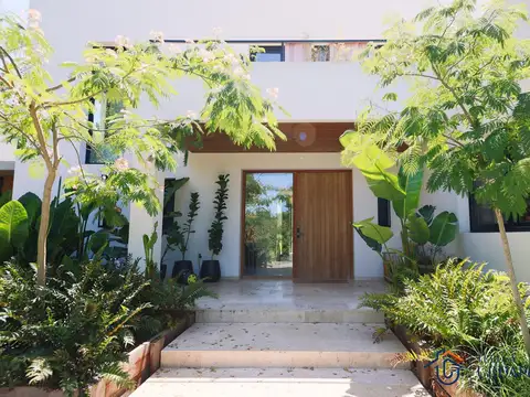 Casa en Venta en Altos Del Pilar, USD 1.350.000