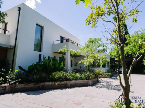 Casa en Venta en Altos Del Pilar, USD 1.350.000