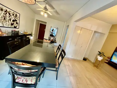 Departamento 4 ambientes con 2 baños