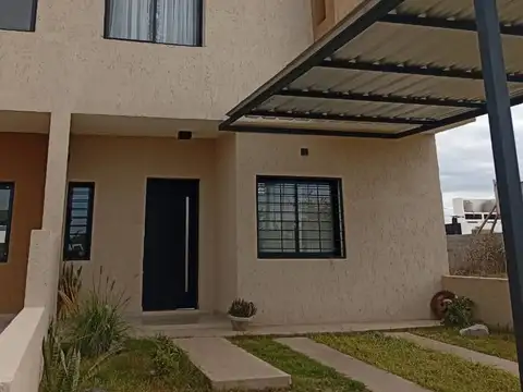 VENTA DUPLEX 2 DORM. BARRIO NORTE 1