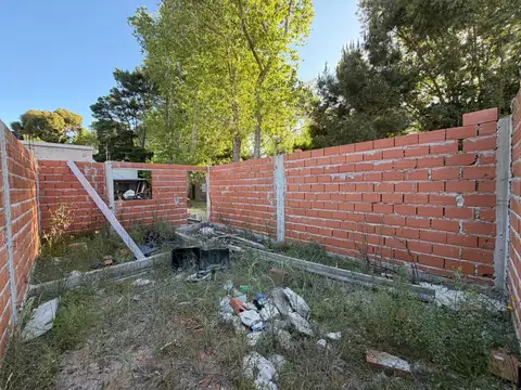 Casa 3 ambientes con 1 baño