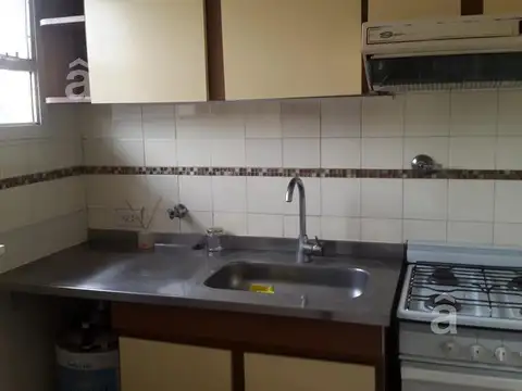 Departamento en Alquiler en Villa Ballester 2 Ambientes Amplios - Bajas Expensas