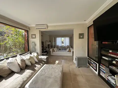 Casa en Alquiler de 4 dormitorios
