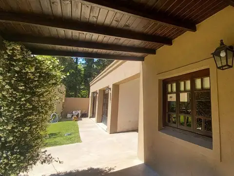Casa en Venta en Marcos Paz, USD 115.000
