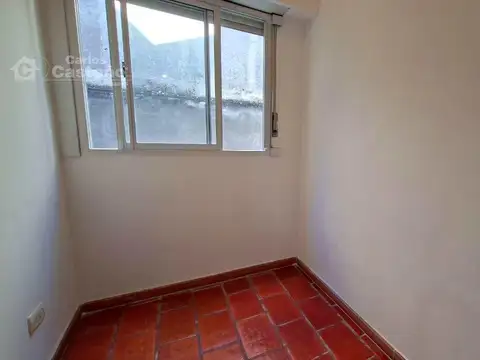 PH en PA, 2 Amb. y Medio con Terraza, a Mts. de Av. Maipú