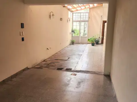 Galpon en Venta en Villa Lynch, USD 180.000