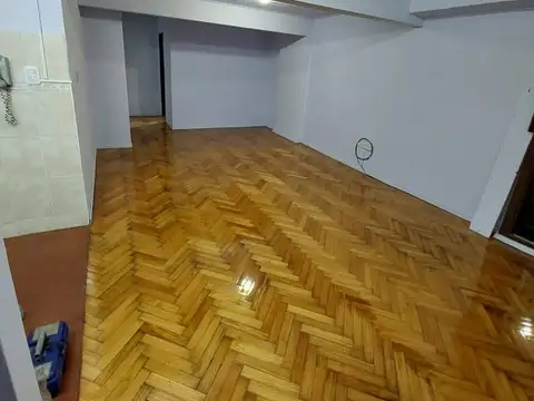 VENTA MONOAMBIENTE AV CHICLANA - PARQUE PATRICIOS