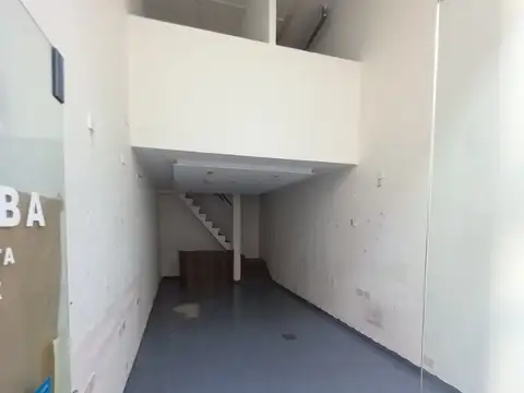 Local en Alquiler en Belgrano, $ 800.000