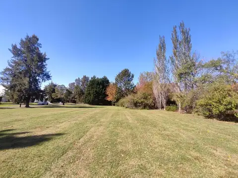 Terreno en Venta en Abril Club De Campo, USD 1.300.000