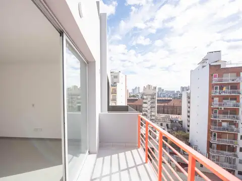 VENTA DEPARTAMENTO PARQUE CHACABUCO. PISO 8