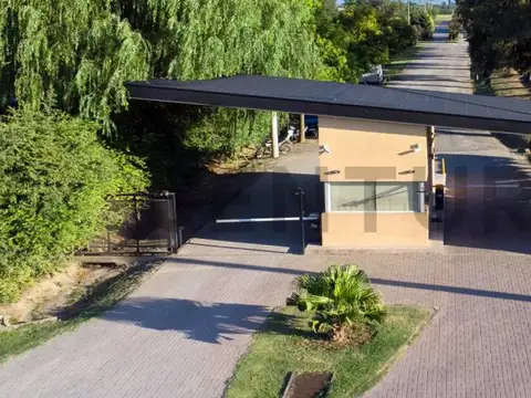 Venta Lote en Barrio Privado Las Casuarinas, Ibarlucea