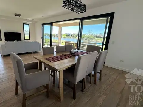 Casa  en Venta en El Cantón Norte, El Cantón, Escobar