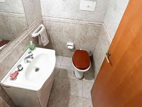 Depto Tipo Casa en Venta con 1 cocheras