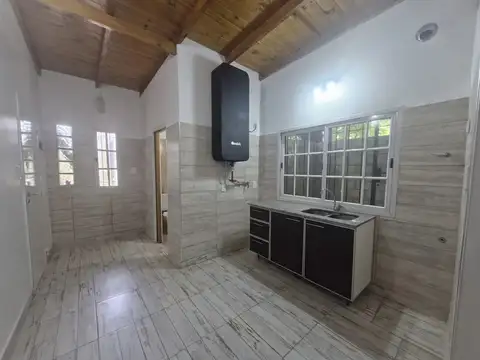 Departamento en alquiler en Ituzaingo Sur con 1 Dormtorio+Patio, Sin expensas