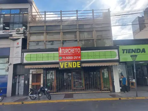 LOCAL    FTE MUNICIP 300 M2  P.B. Y PISO 150 M2 LOTE 8.66x39