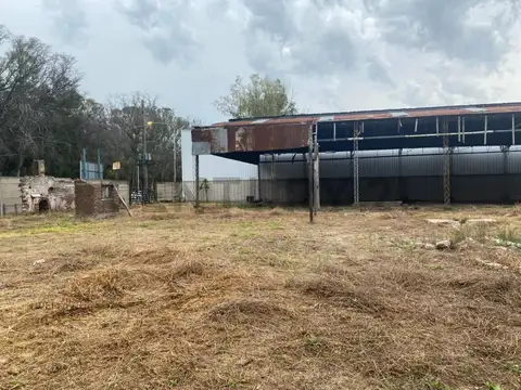 TERRENO CON GALPÓN EN ALQUILER BERISSO