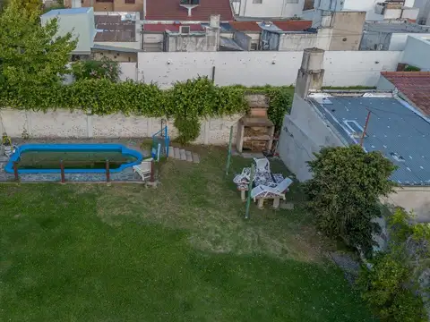 Avenida 60 entre 141 y 142 2300