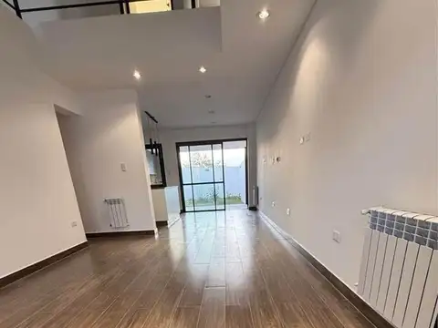 Casa en Venta en Barrio Tres Cerritos, USD 195.000