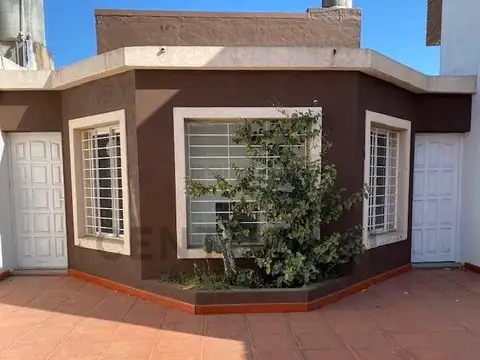 VACAREZZA 800, Piso 0