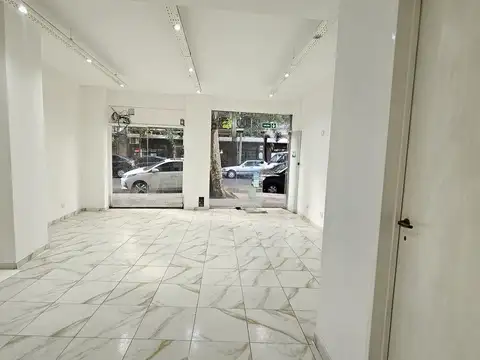 Local en Alquiler 56 años