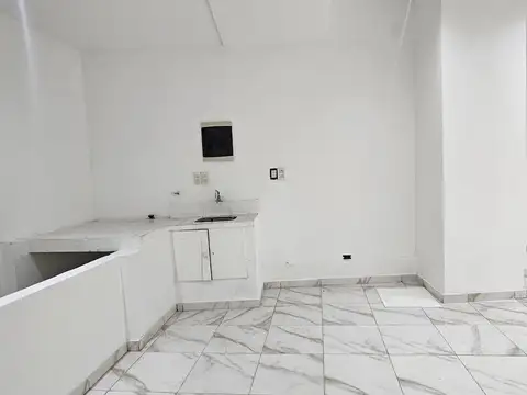 Local en Alquiler en Recoleta, USD 1.600