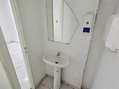 Local en Alquiler 56 años