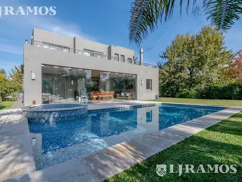 LJ RAMOS VENDE | CASA  AYRES DE PILAR | INMEJORABLE ACCESO KM 43.5 PANAMERICANA RAMAL PILAR