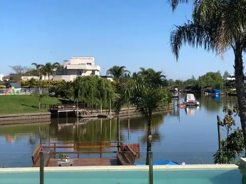 Casa en Alquiler Temporal de 6 dormitorios