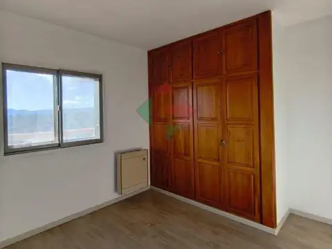 Departamento en Venta de 5 dormitorios