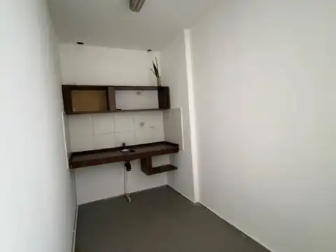 Local en Alquiler en Cerro De Las Rosas, $ 1.500.000