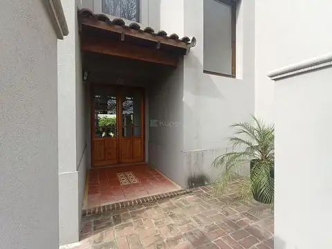 Casa en Venta al Noreste