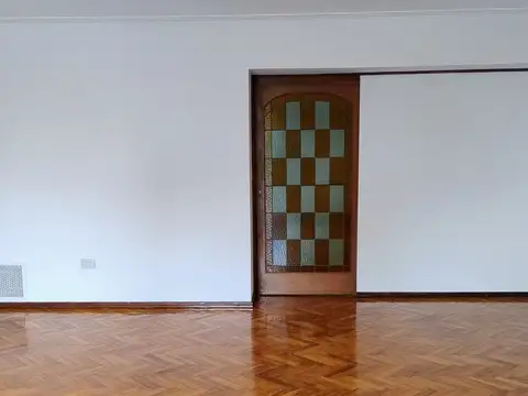 Departamento en Alquiler de 3 dormitorios