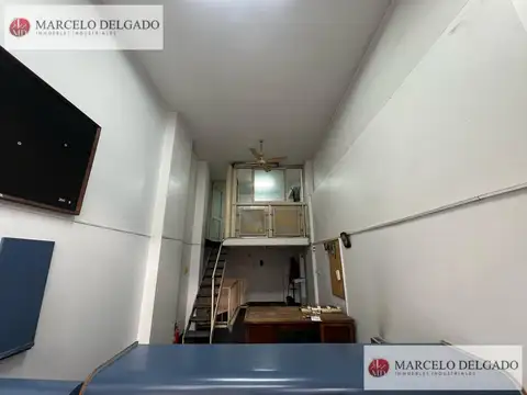 Local de 65 m2 -  Monserrat -  VENTA OPORTUNIDAD