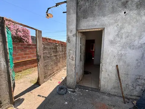 Casa en Venta en Wilde, USD 50.000