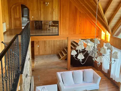 Casa en Venta en San Martin De Los Andes, USD 1.000.000.000