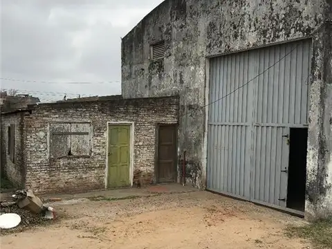 Galpon en Alquiler 30  mts Fondo