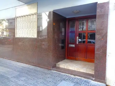 2  AMBIENTES FRENTE PATIO