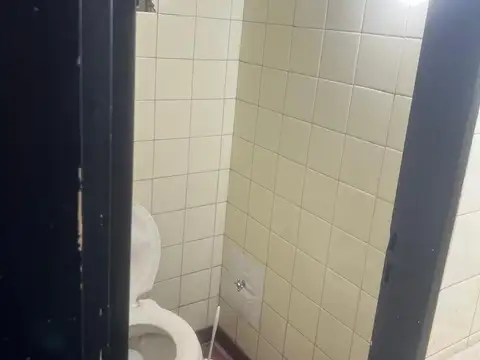 Local en Alquiler en Almagro Norte, $ 900.000