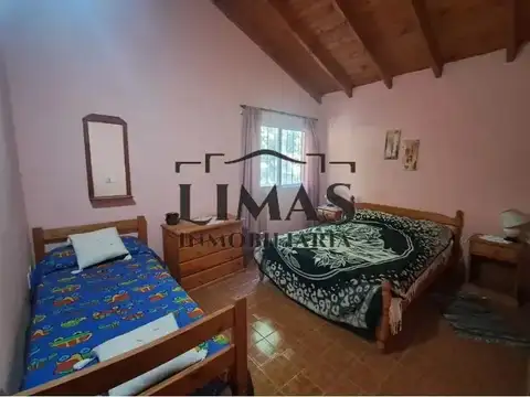 Casa + depto a una cuadra del río