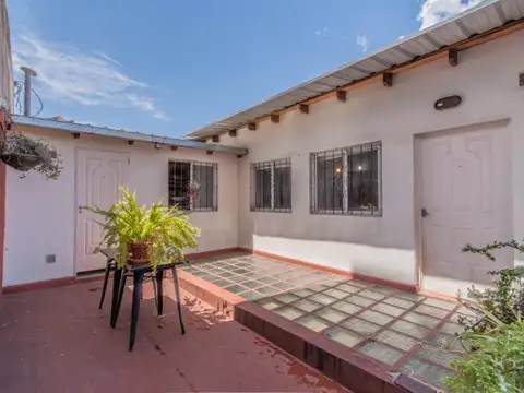 Depto Tipo Casa en Venta 66 años