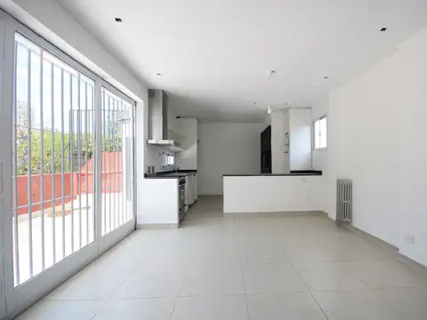 Depto Tipo Casa en Venta 46 años