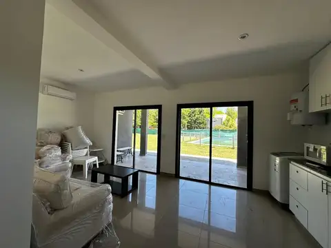 Departamento en Alquiler con 1 cochera