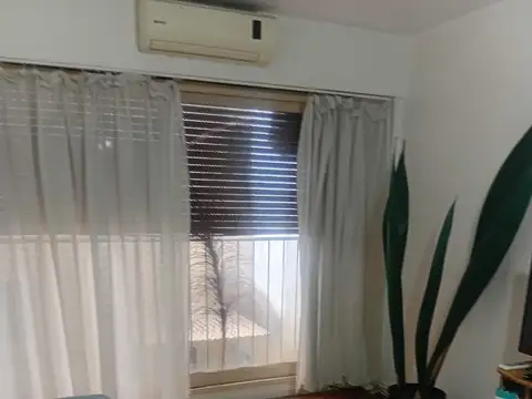 CABALLITO. DOS AMBIENTES AMPLIOS. EXCELENTE UBICACIÓN.