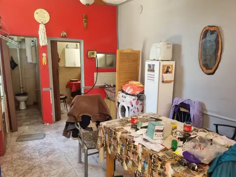  ESPECTACULAR OPORTUNIDAD 2amb Y MEDIO TOTALMENTE INDEPENDIENTE CON PATIO Y JARDIN 