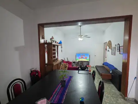 Casa 4 ambientes con 1 baño