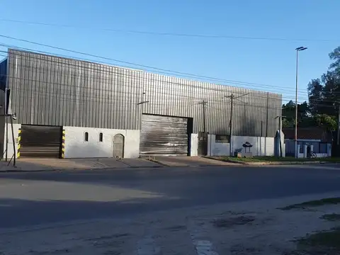 Alquiler de Galpón Premium sobre Ruta 26 de 422 m² totales