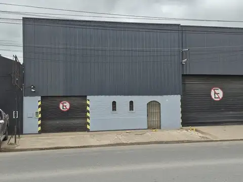 Alquiler de Galpón Premium sobre Ruta 26 de 422 m² totales