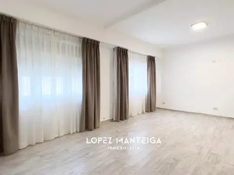 Depto Tipo Casa en Venta al Este