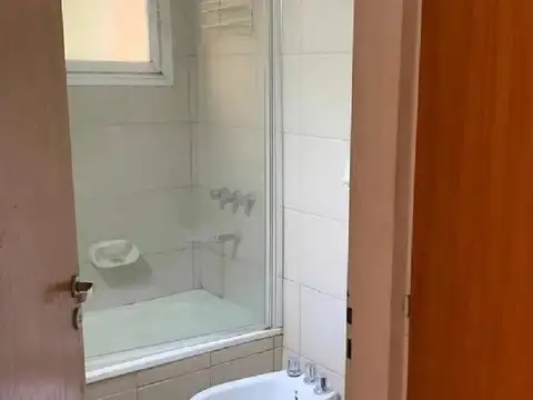 Departamento en Alquiler en Las Mercedes, USD 900