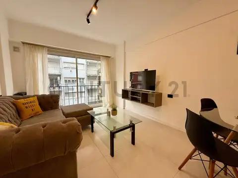 Gascon 1400, Piso 4